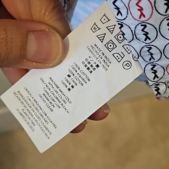 MK Logo Causal Button-down - Picture 7 of 7